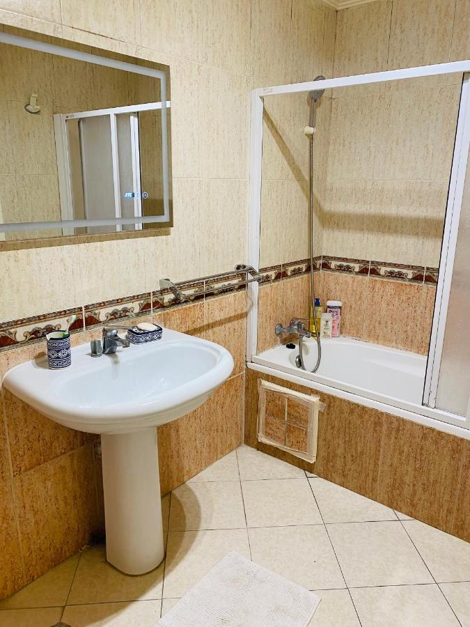 Appartement Spacieux Et Agreable Танжер Екстер'єр фото